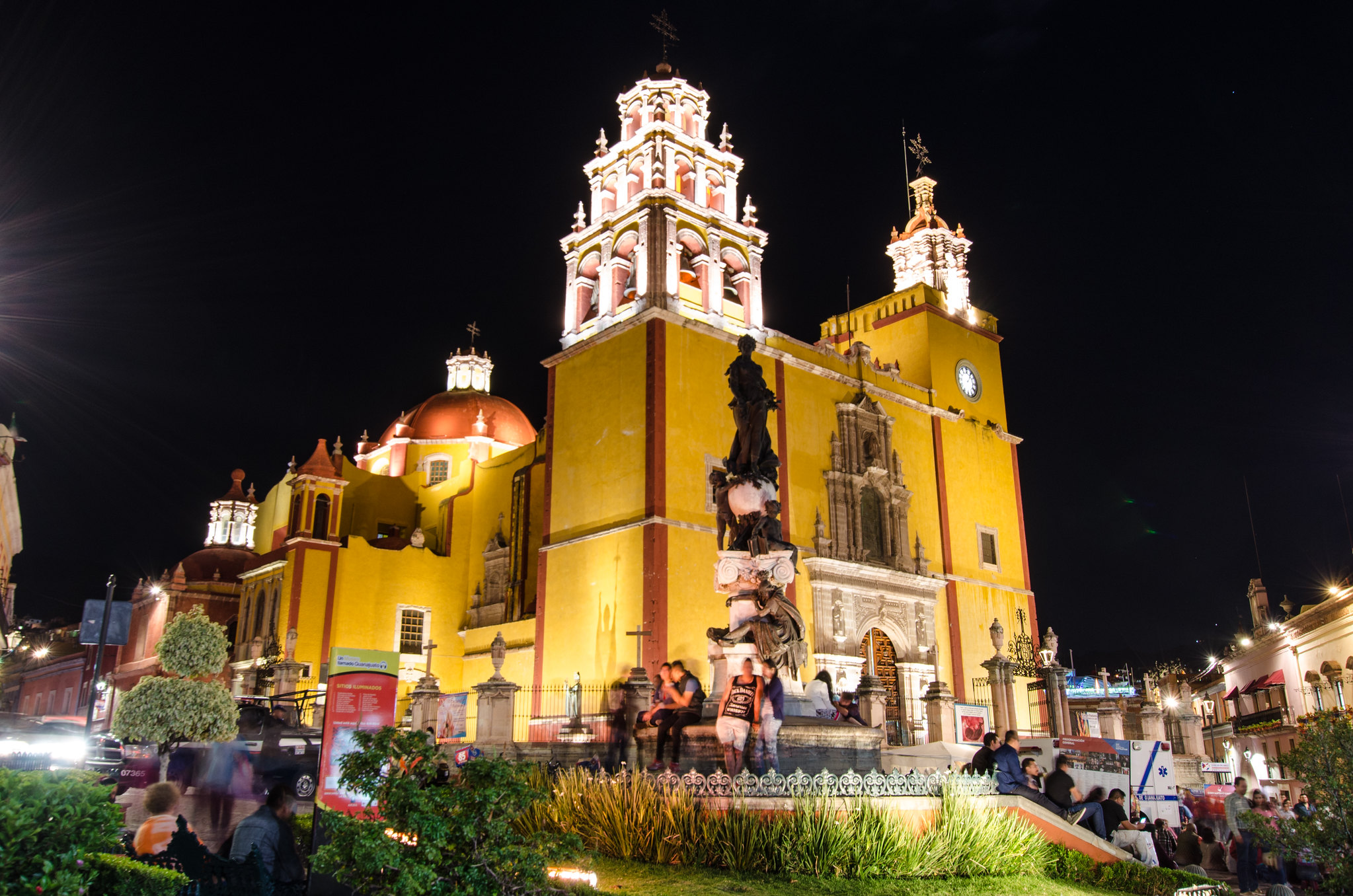 Guanajuato de noche – Activo Visual Blog