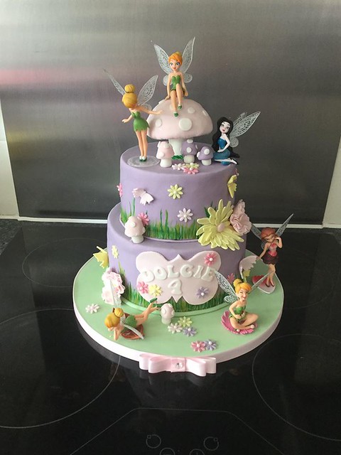 Cake from Cakes by Carly-Jane