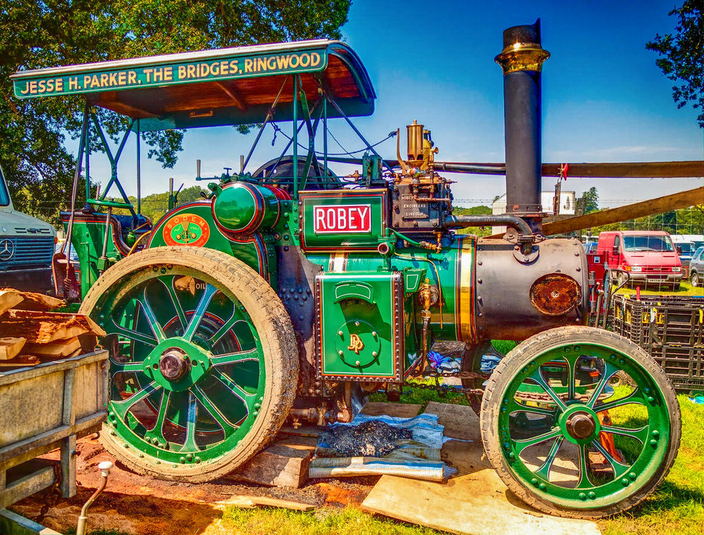 Robey Steam Tractor, 'Our Nipper' at the New Forest Show. Credit Anguskirk, flickr