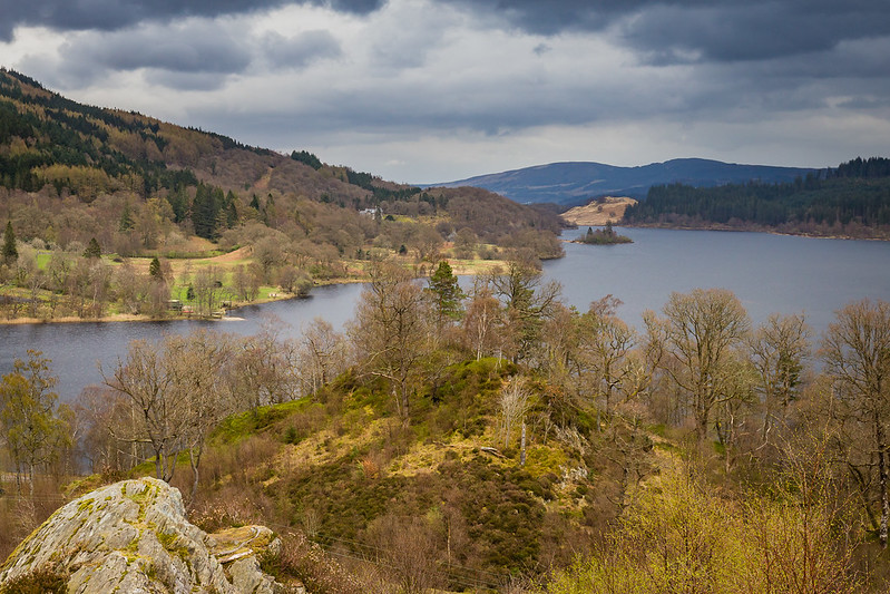 Entre Loch Katrine et Loch Achray - Trossachs - Ecosse