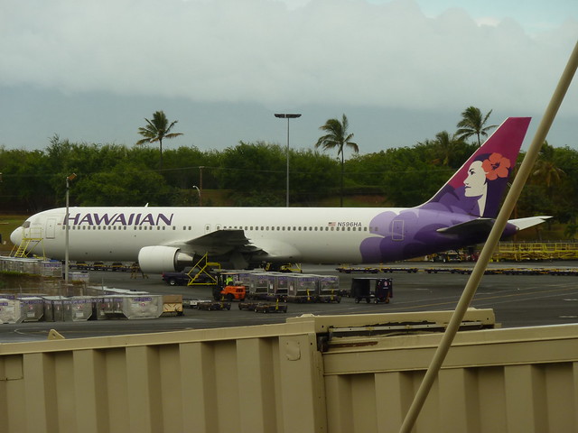 ハワイアン航空機