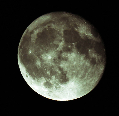 moon harvestmoon sky celestial astronomy satellite fullmoon heavenlybody planetoid luna lunar orbofnight blackbackground natural nature monochrome landscape canon canon5dmarkiv