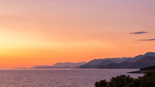 montenegro crna gora czarnogóra hills mountains sunset sun sky warm summer summer2017 canon 70d 50mm 50mmphotography balkans coast adriatic sea