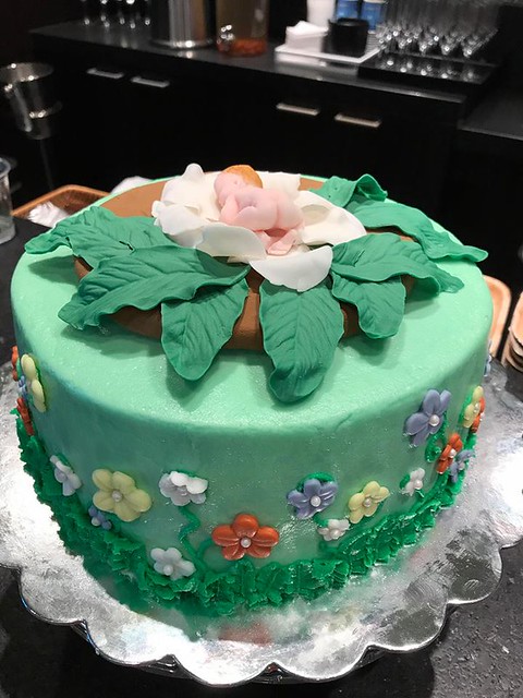 Lovely Cake by 808 Art Cakes