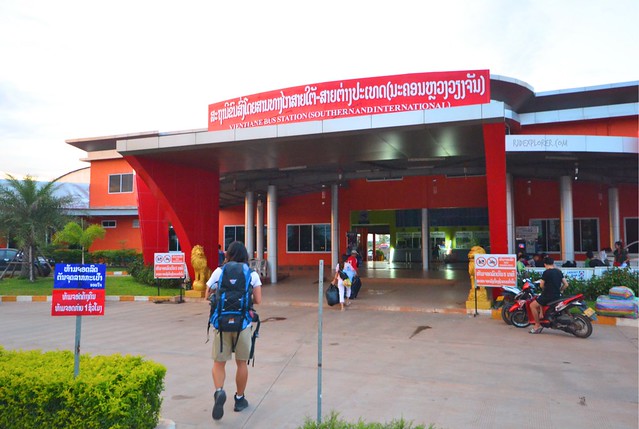 border crossing laos vietnam vientiane international bus station