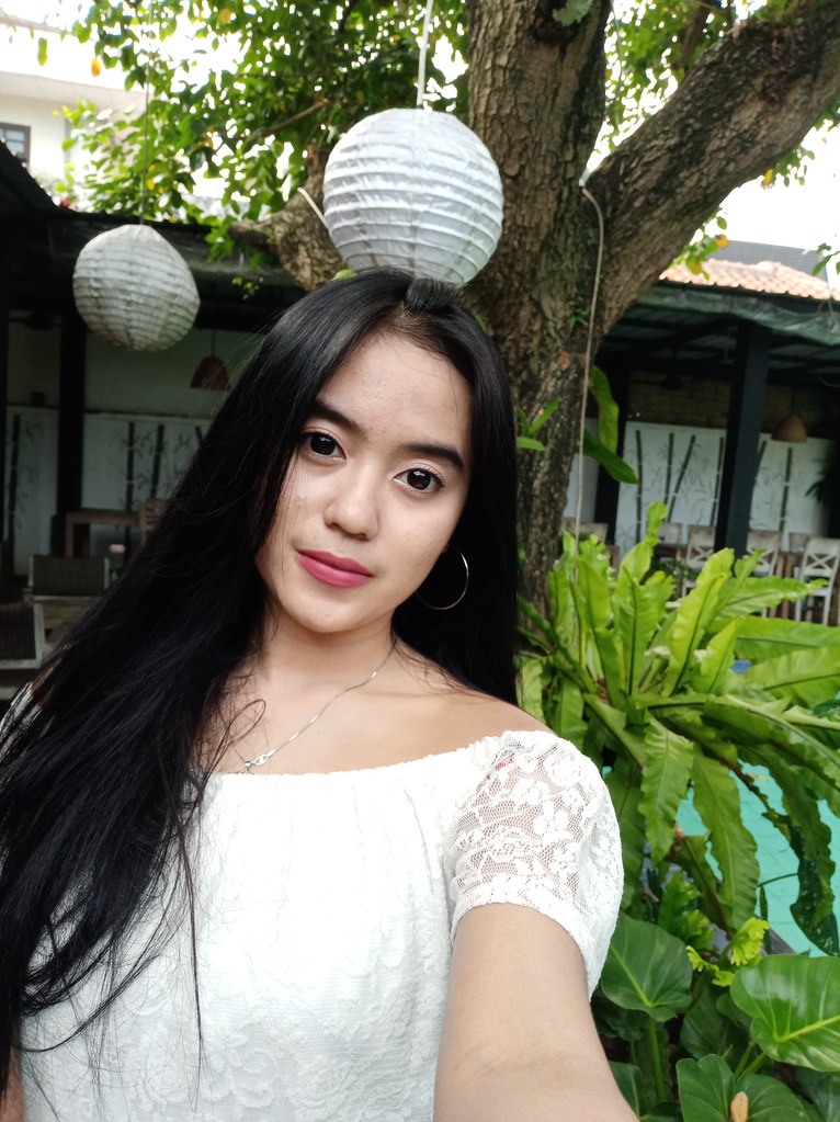Hasil Selfie Oppo F5 tanpa mode Beauty