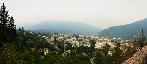 lumix fz200 nelson britishcolumbia canada cans2s outdoor park gyropark stitched panorama vista haze