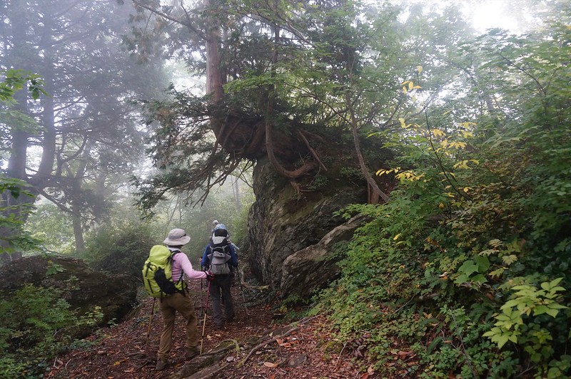 Mountain-climbing path "KAGA ZENJOUDOU"