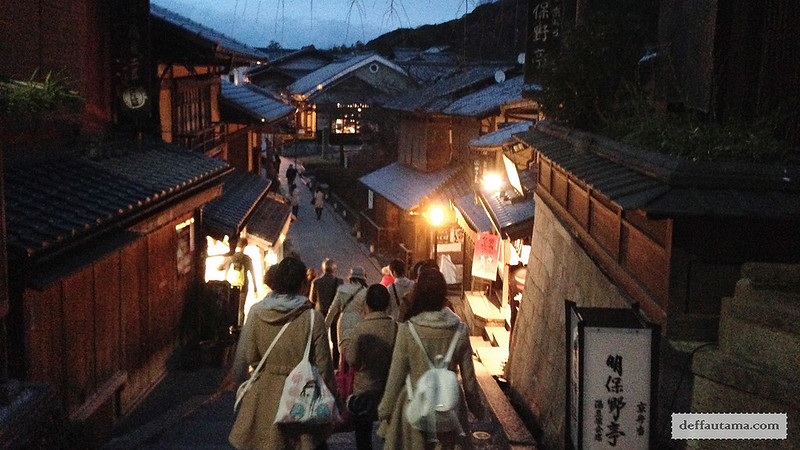 3 Hari Keliling Kyoto - Kiyomizu Zaka Street 1