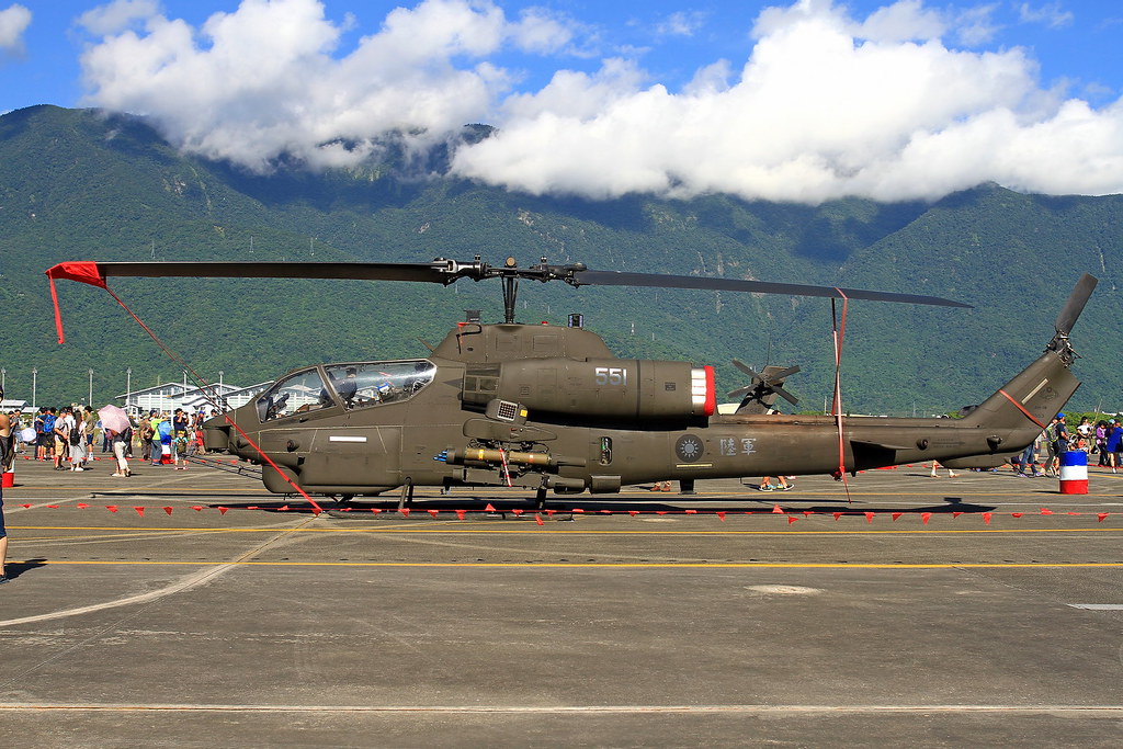 551 Taiwan - Army Bell AH-1W Super Cobra