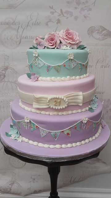 Cake from Bespoke Cakes by Janine