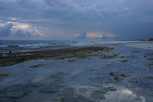 sea beach bahamas lovebeach itsbetterinthebahamas newprovidence nassau ocean sunrise weather sand sky water sonya6000