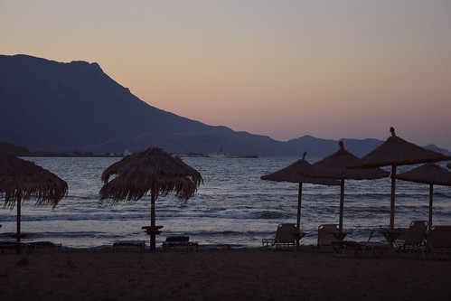 summer mood evening sunset sea water mediterranean waves nature landscape seascape umbrellas beach gramvousa peninsula kissamos crete kriti kreta greece greek