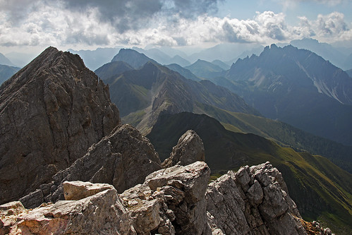 austria italia italy carnicalps karnischerhauptkamm hiking outdoors mountain landscape grosserkinigat panorama