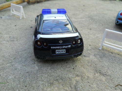 Nissan GT-R Police - RealToy3