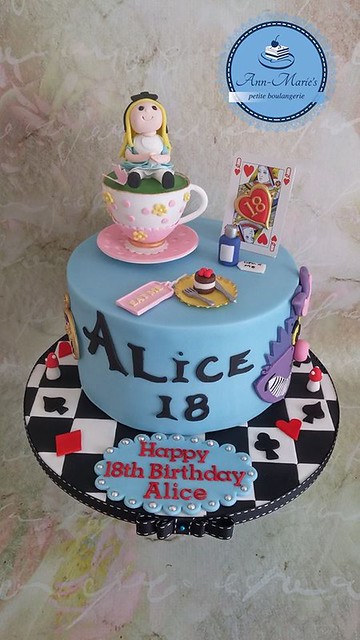 Alice in Wonderland Cake by Ann-Marie Fountain of Ann-Marie's petite boulangerie