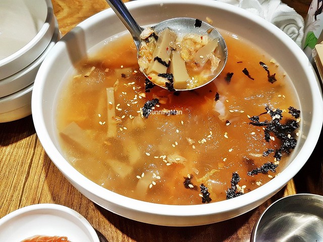 Ueong Naengguk / Chilled Burdock Soup