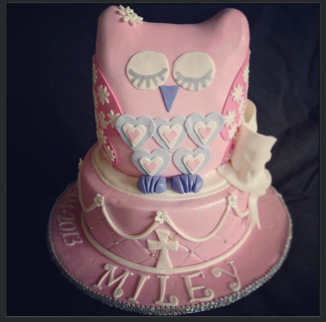 Owl Cake by Lisa's Cakes <3