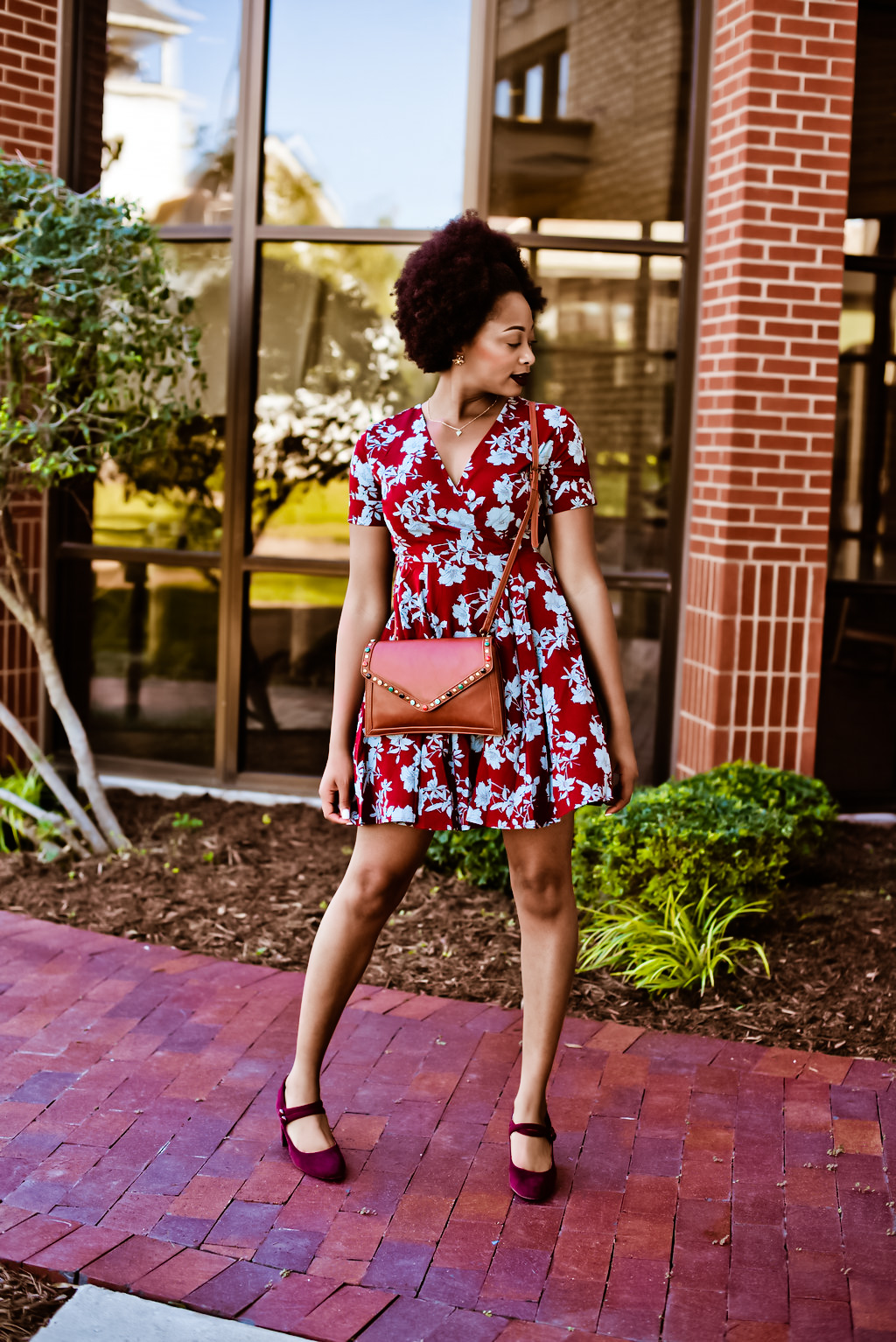 how to wear a floral dress, the beauty beau