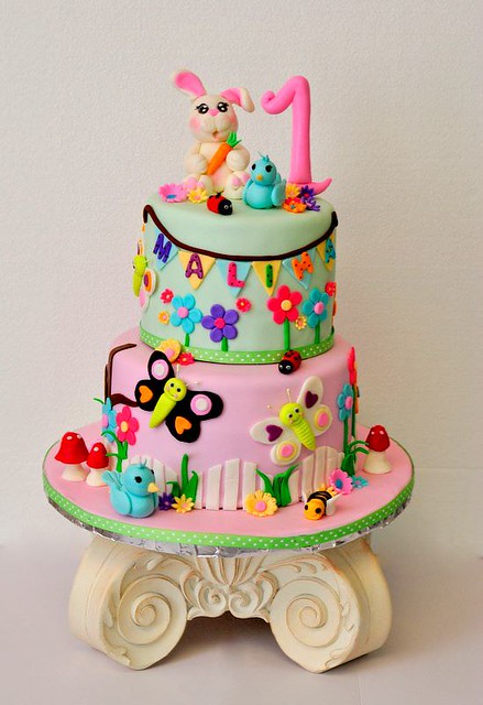 Cake by Creative Treats