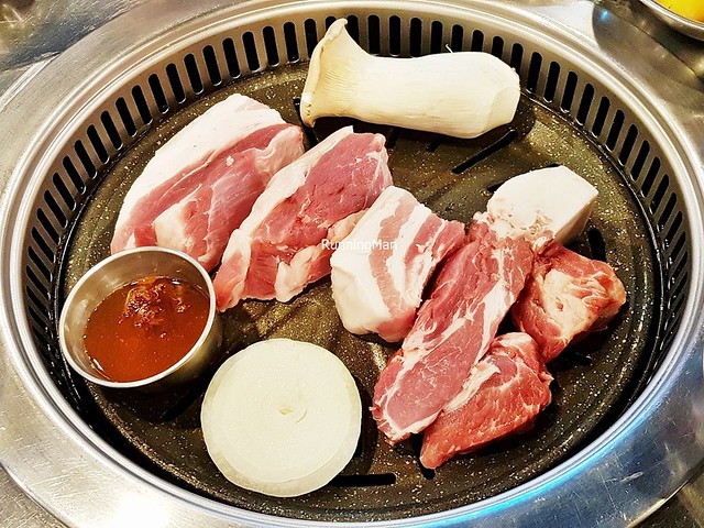 Teog / Pork Jowl & Samgyeopsal / Pork Belly - Raw