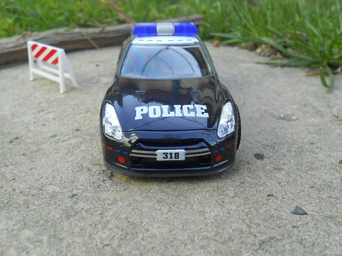 Nissan GT-R Police - RealToy4