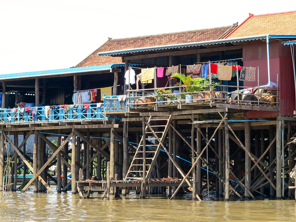 Casas en el lago Tonle Sap