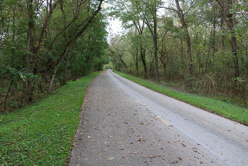 millersburg ohio amish holmes county trail