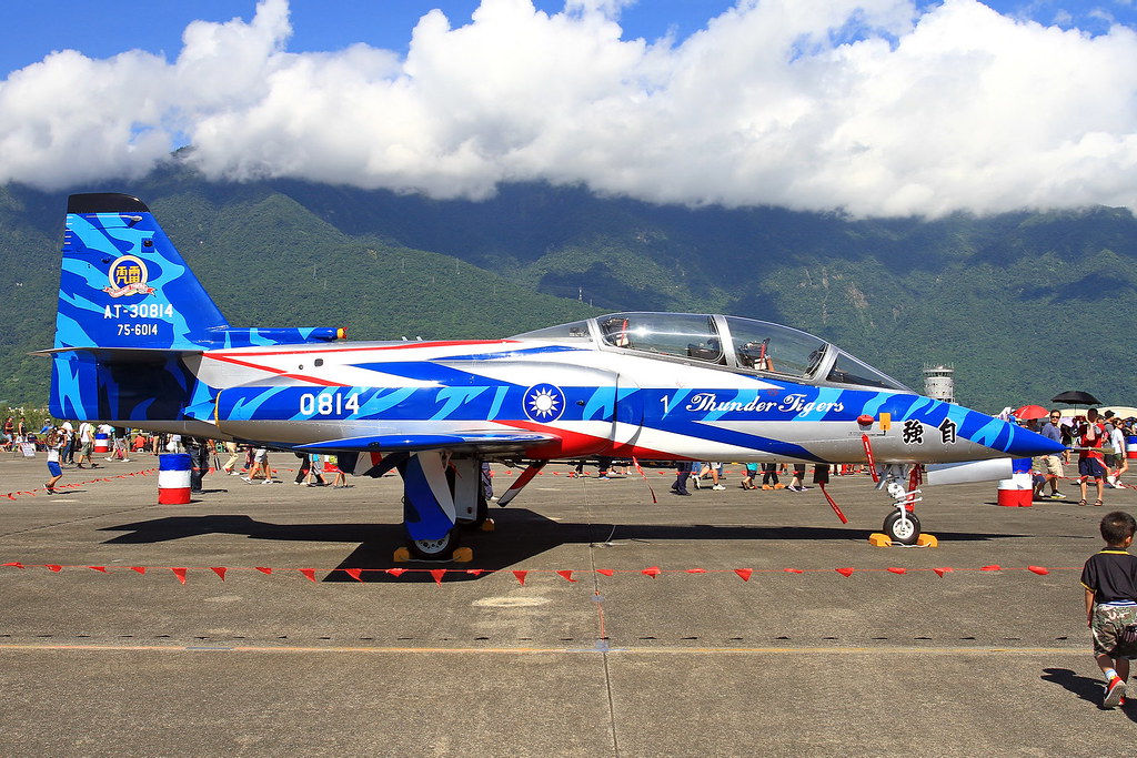 0814 Taiwan - Air Force AIDC AT-3