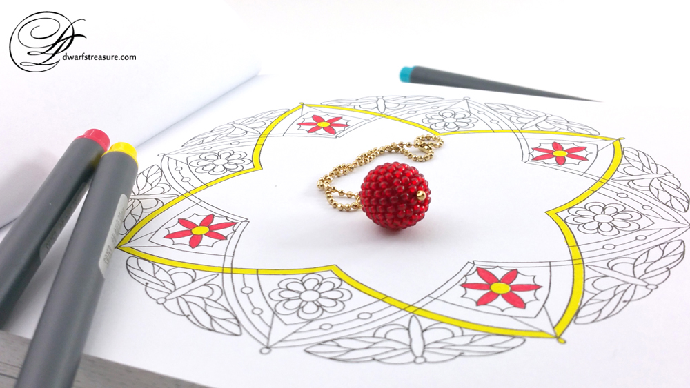 Fashion chic red glass bead custom beaded ball pendant