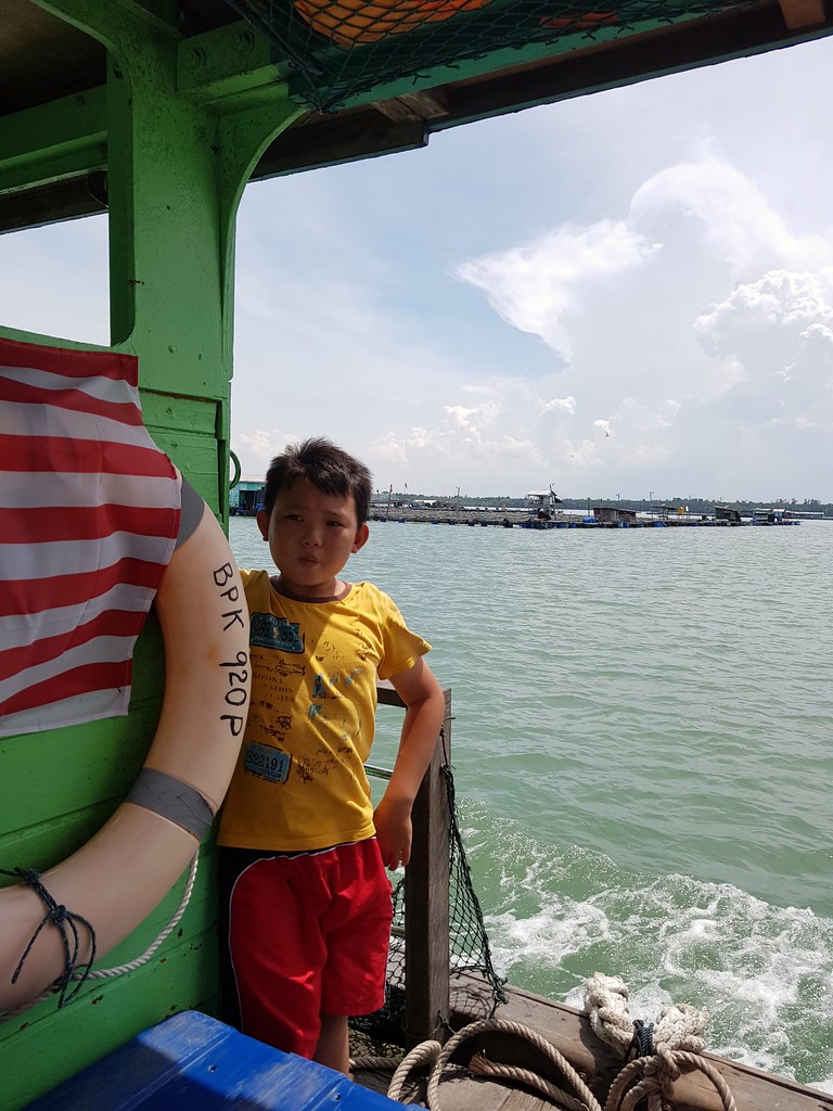 @ Pulau Ketam charted boat to Kelong fish farm