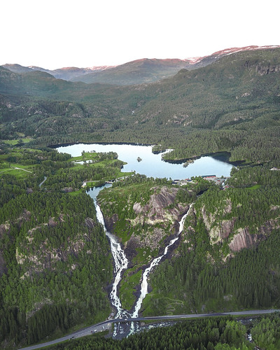 låtefossen norway norwegen vacation travel waterfall drone dji mavic foss nature birdseye
