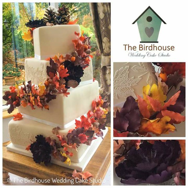 Cake by Jodi Puls of The Birdhouse Wedding Cake Studio