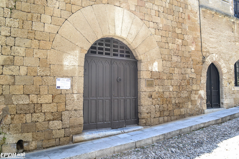 Puerta aragonesa
