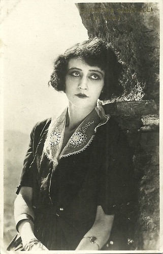 Claretta Sabatelli in Il voto (1921)