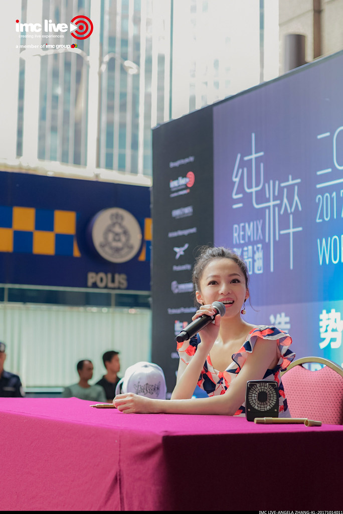 Angela Zhang’s Promo Tour At Berjaya Times Square