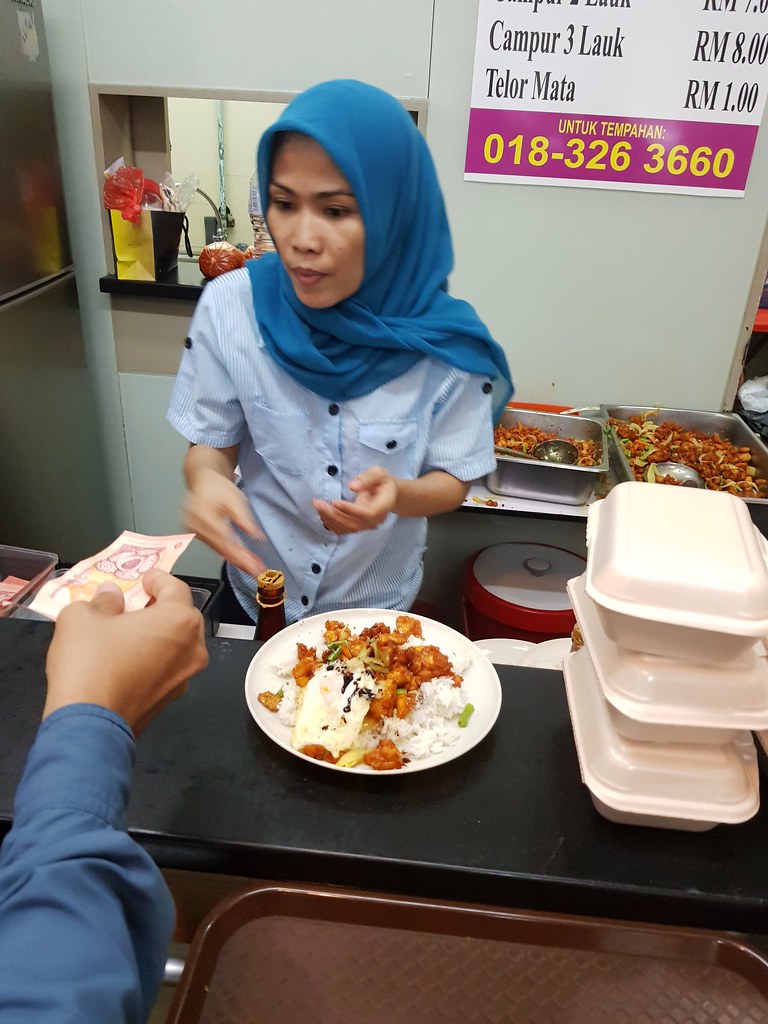 @ Zul Kitchen at Etiqa Twins Food Court KL Jalan Pinang