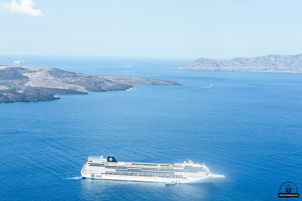 Du lịch Santorini