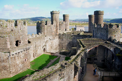 cadw castles medieval conwy northwales