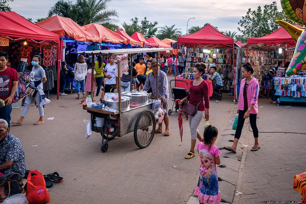 que ver en Vientiane