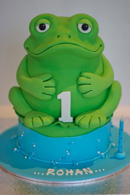 Frog Cake by Bec-a-licious Cakes