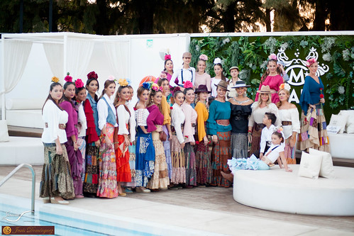 Desfile de moda flamenca de Jesús Domínguez para la Romería de Valme