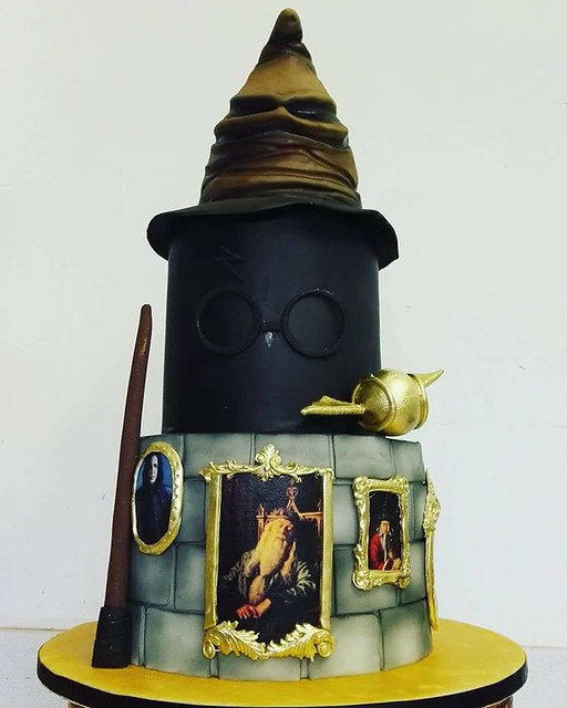 Harry Potter Cake by Rebecca Timkoe of Ginger Pops
