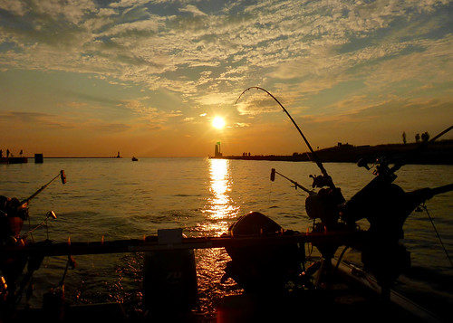 adamhall trackhead trackheadstudios trackheadxxx salmonfishing salmon betsiebay betsielake michigan fishing lakemichigan lake lumix lumixts5 panasoniclumixts5 sunset sunsets sunrise sun silhouette silhouettes