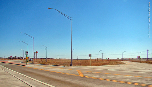 kansas trip roadtrip 2017 february february2017 marioncounty highway road drive driving driverpic ontheroad us56 us77 k150 junction roundabout usa