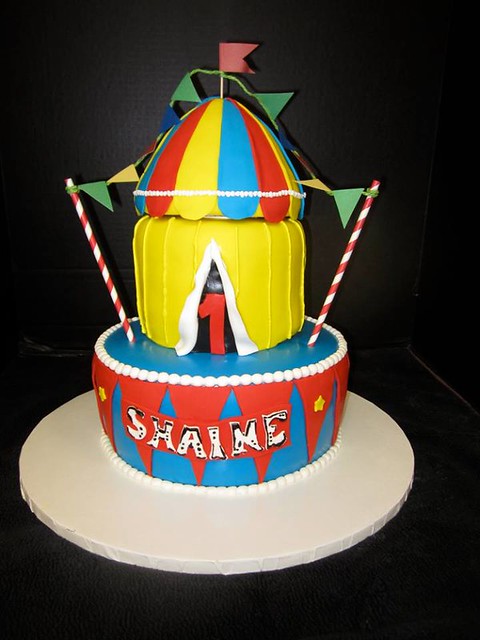 Circus Themed Cake by Lady J's Cakes