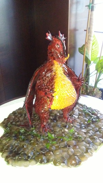 Dragon Cake by Maja Vincek
