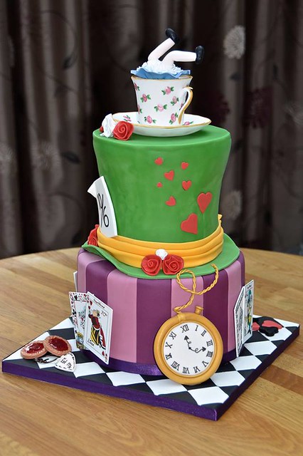 Cake by Two Hearts Cakes