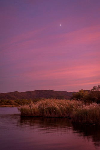 crépuscule var france dusk twilight lac lake water paysage landscape nikon d750