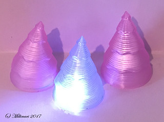 Värikkäitä minikuusia LED-valolla - Colorful mini Xmas trees with a LED-light inside